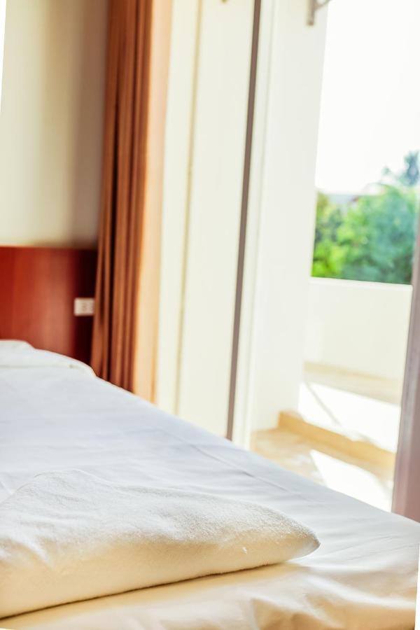 Douangpraseuth Hotel Βιεντιάν Εξωτερικό φωτογραφία